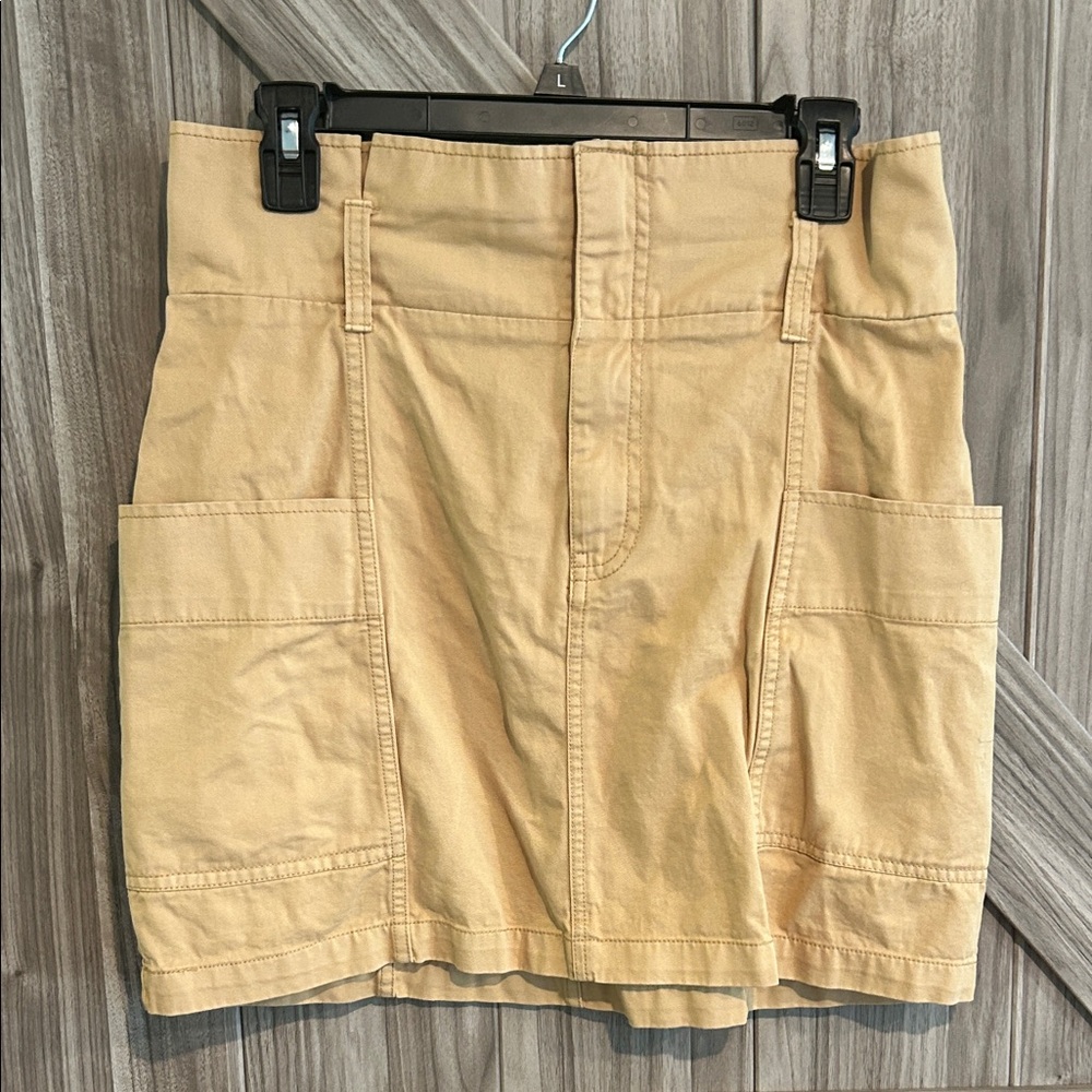 Wild Fable Beige Skirt with Pockets